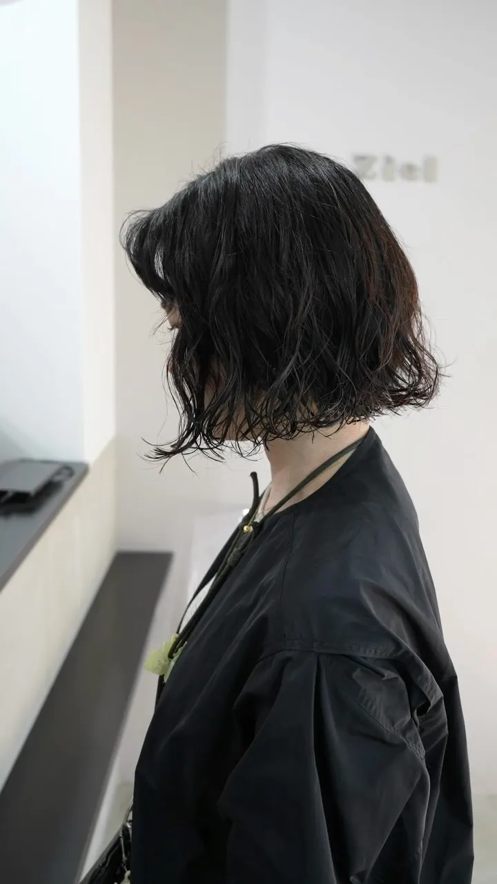 ボブにパーマオススメです。
